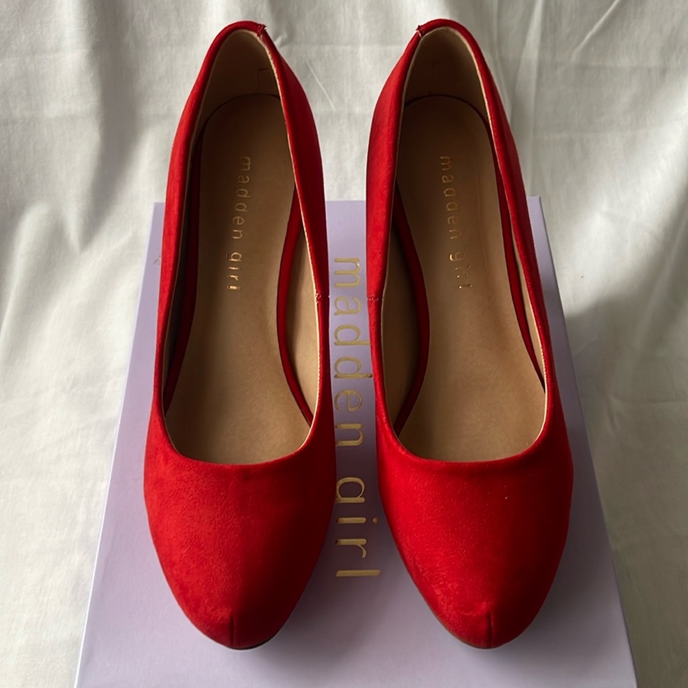 Madden Girl. Red heels.
